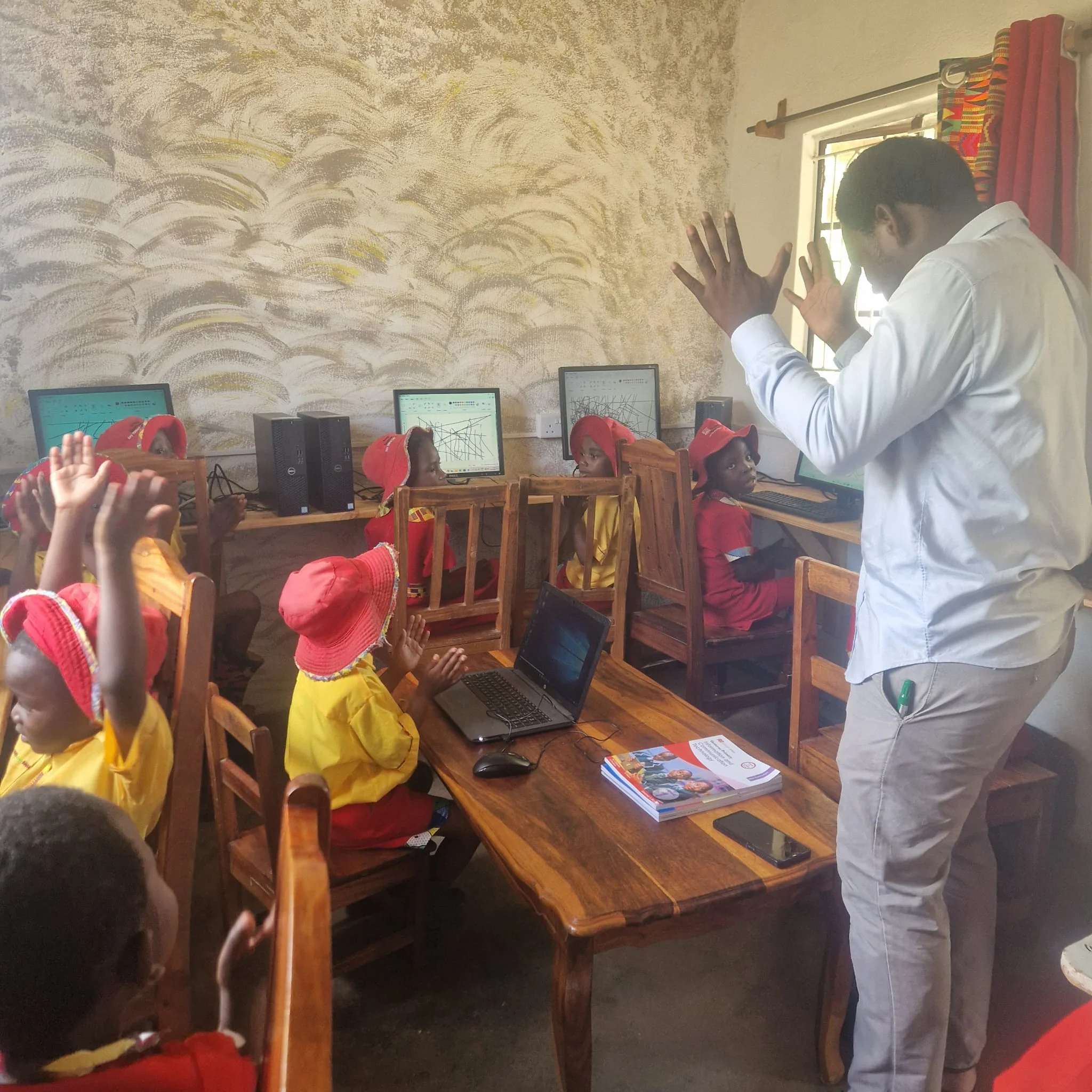 Pilot school built in Zimbabwe